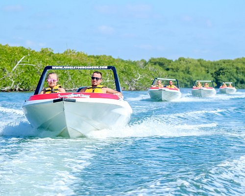The Best Ocean Experiences You Can Only Have in Cancun